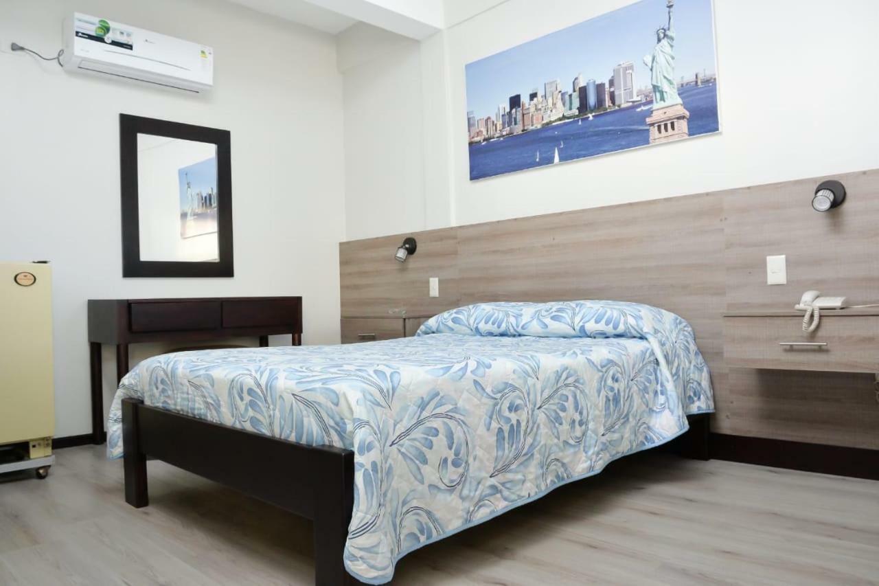 Hotel Olimpico En Кеведо Экстерьер фото